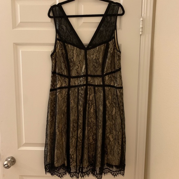 torrid Dresses & Skirts - NEW TORRID dress-pretty black lace & fully lined